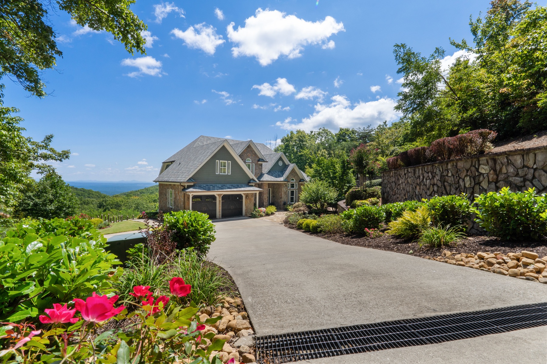 Exterior & Acreage — photo 3