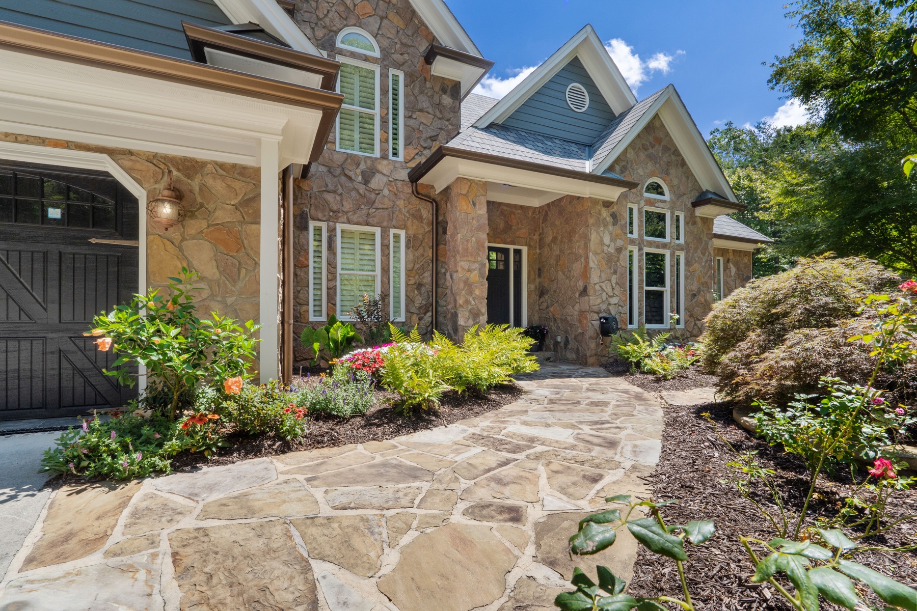 Exterior & Acreage — photo 5