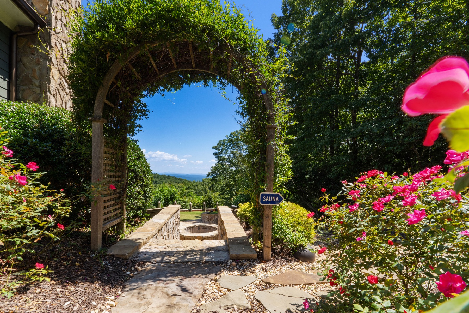 Exterior & Acreage — photo 7