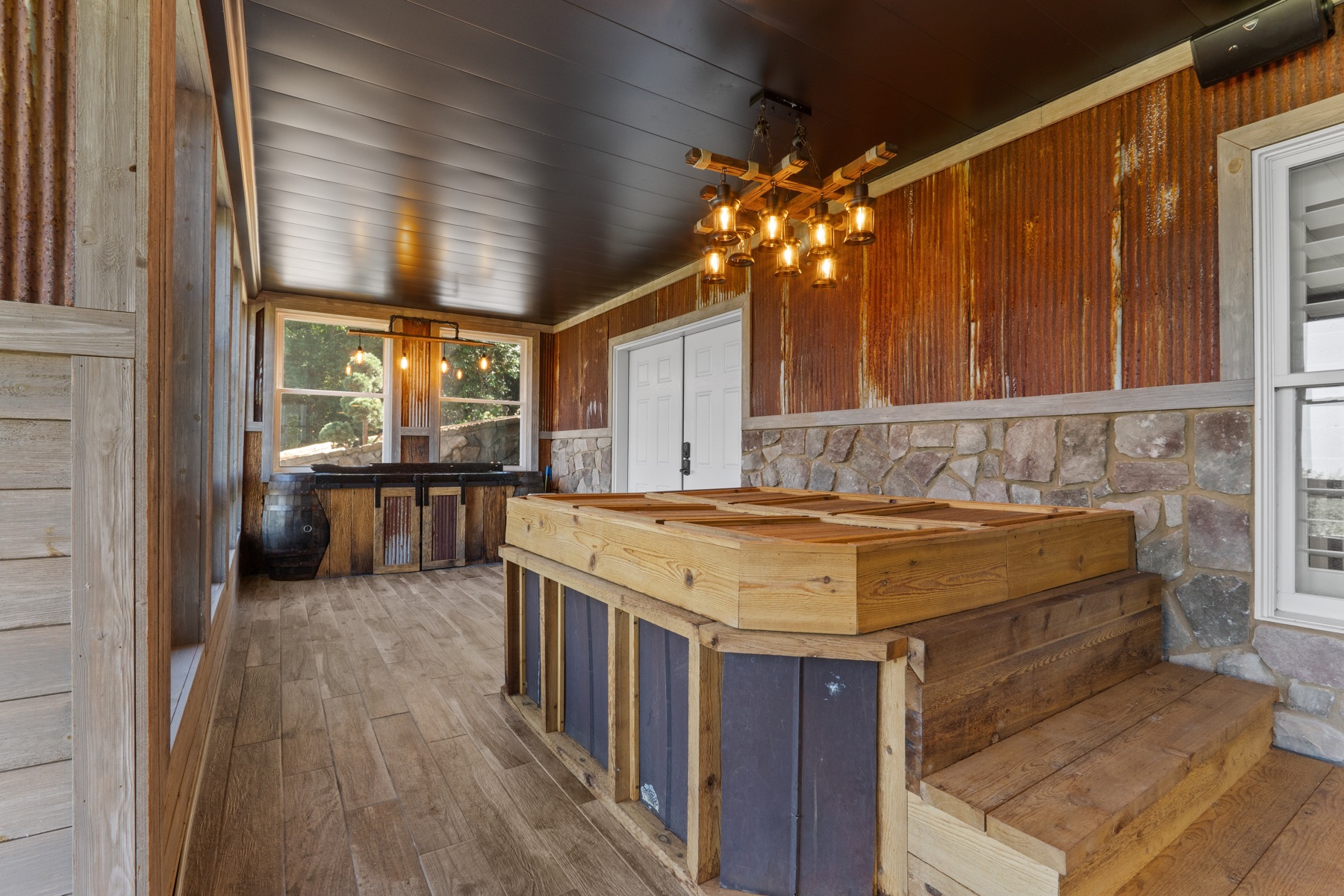 Exterior & Acreage — photo 16