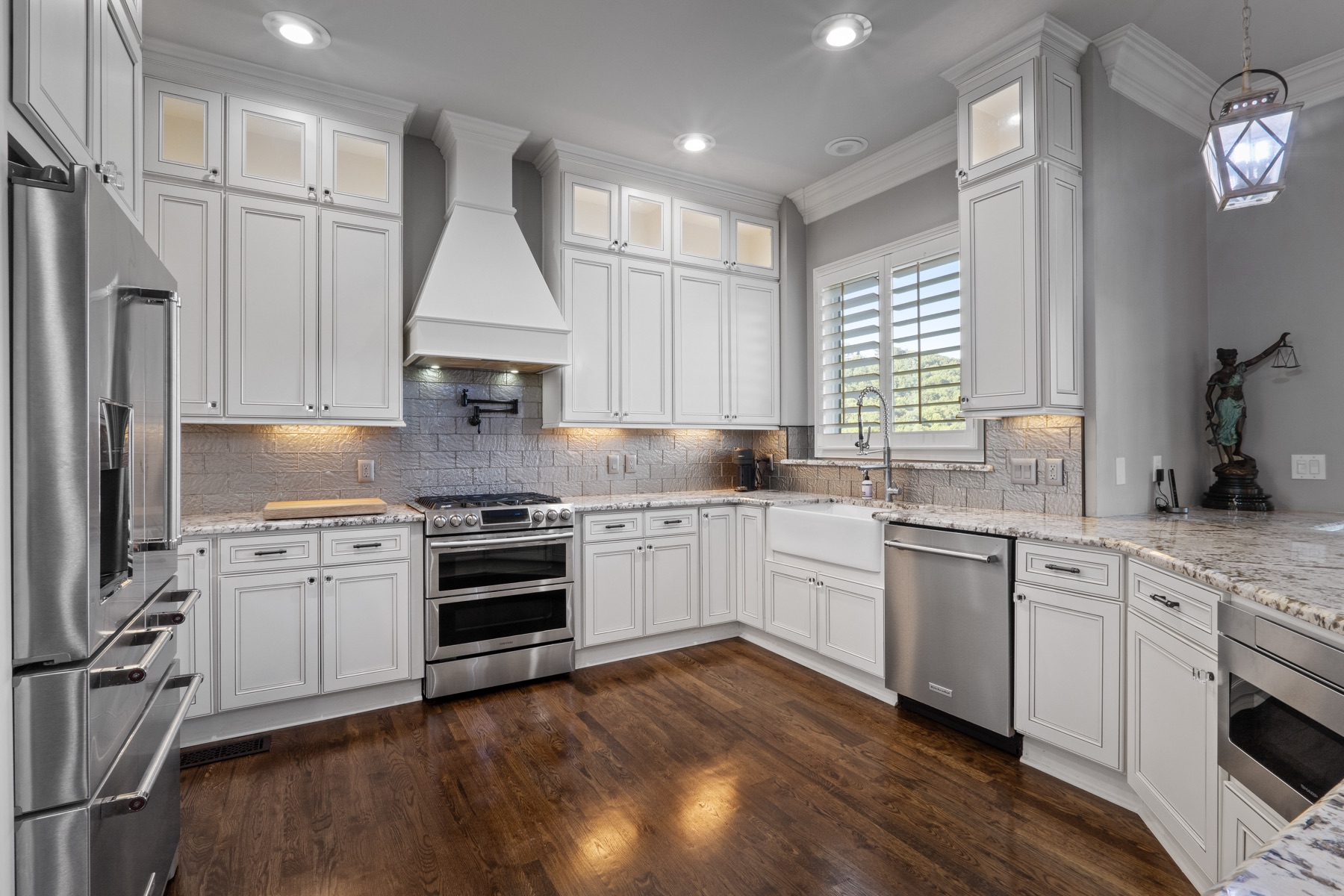Kitchen — photo 4