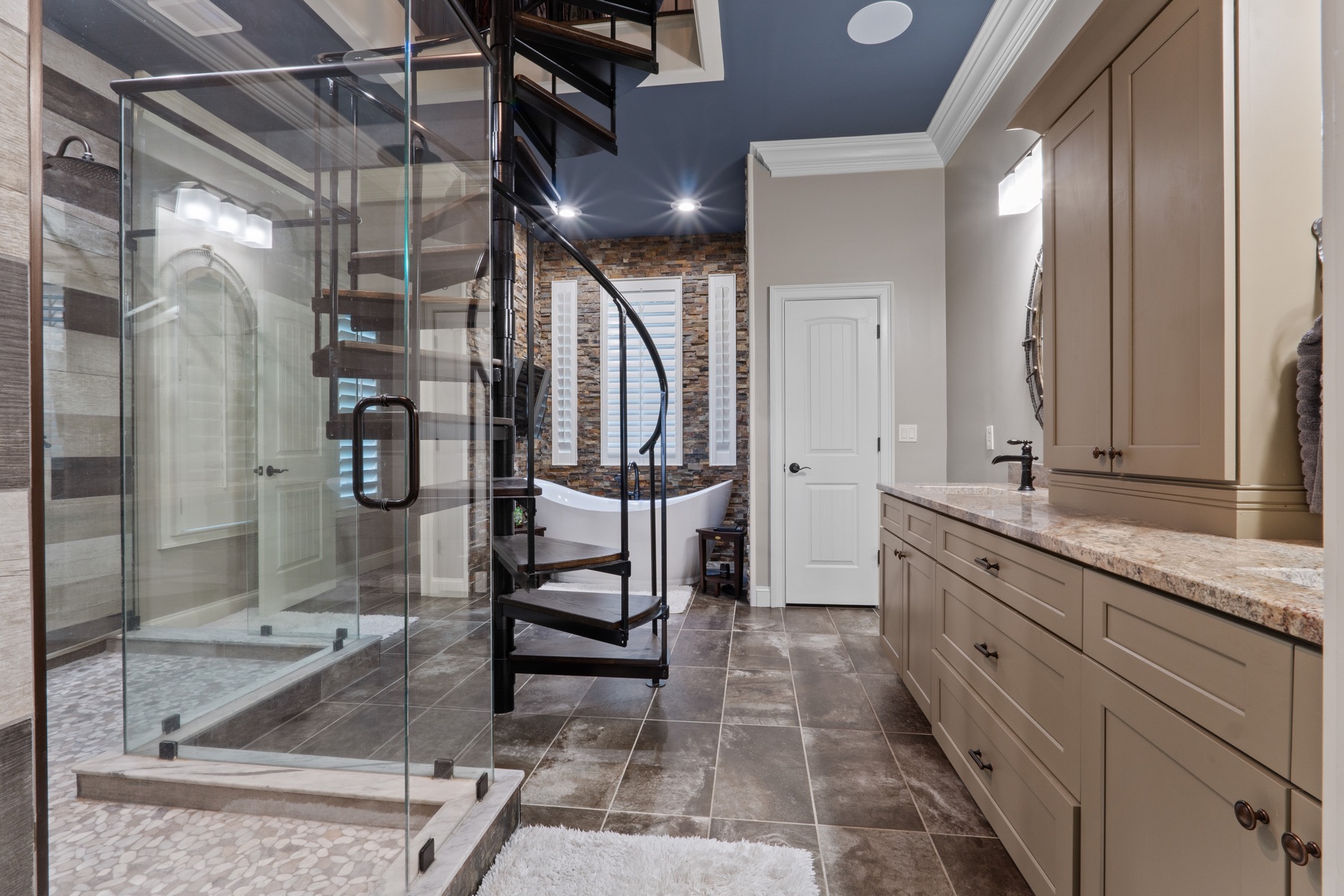 Primary Suite — photo 5