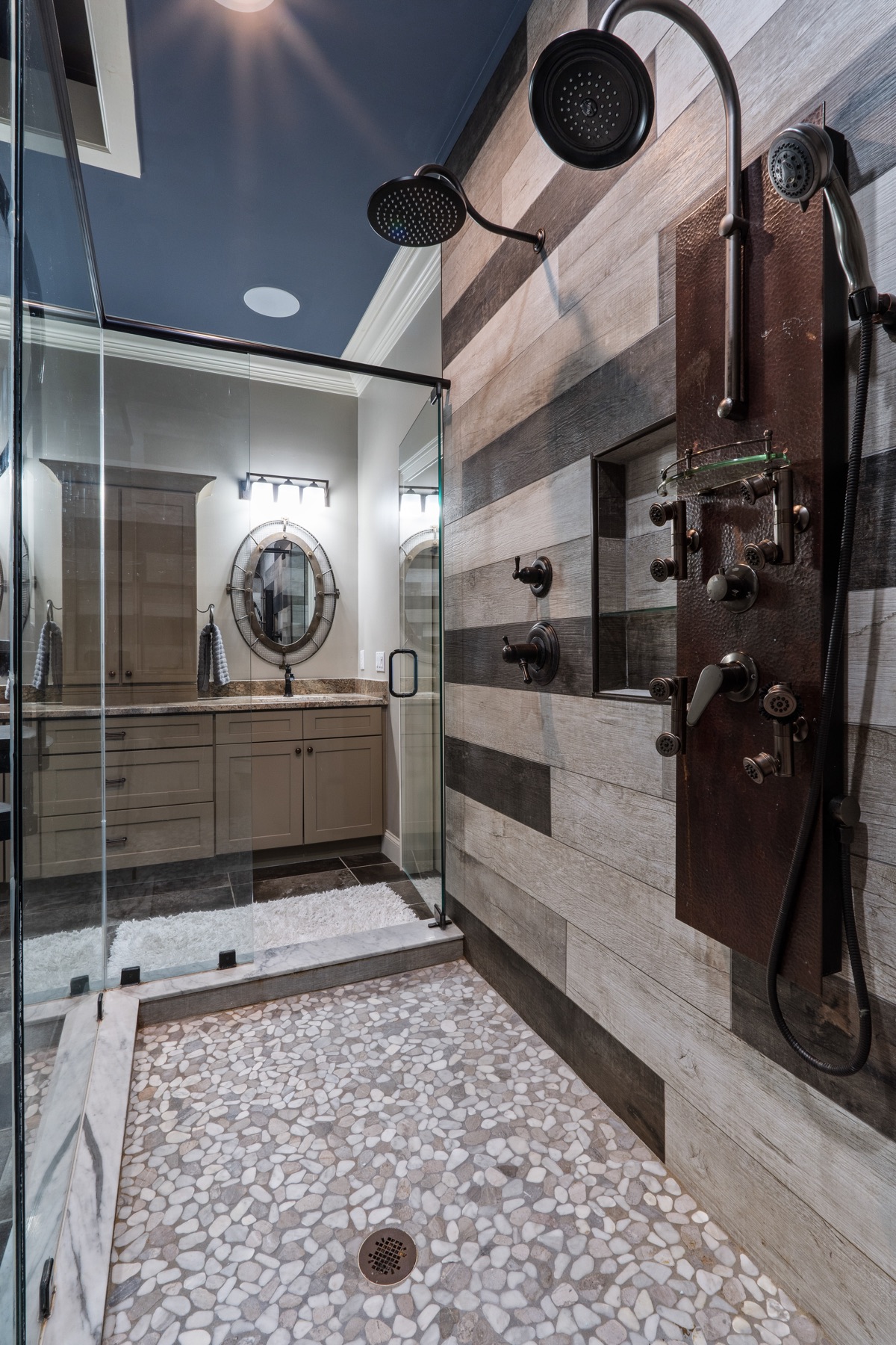 Primary Bathroom — photo 4