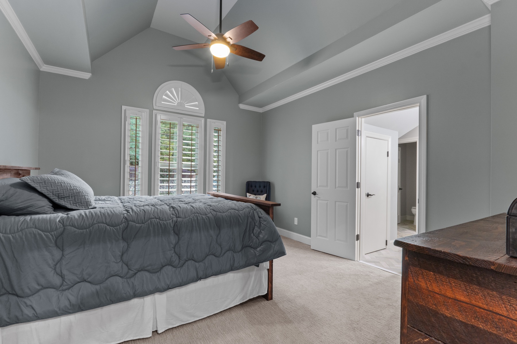 Secondary Bedrooms — photo 2