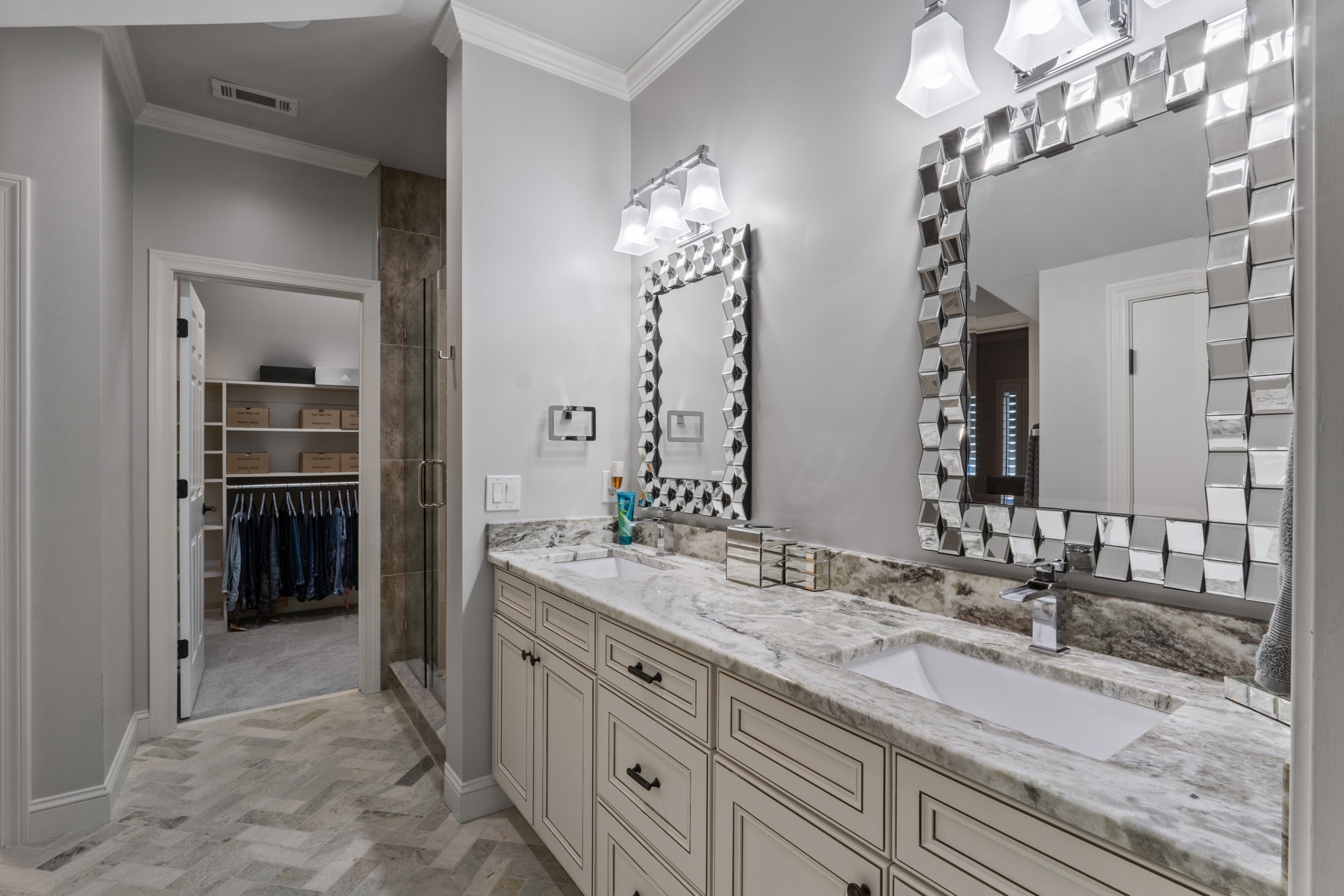 Additional Bathrooms — photo 1