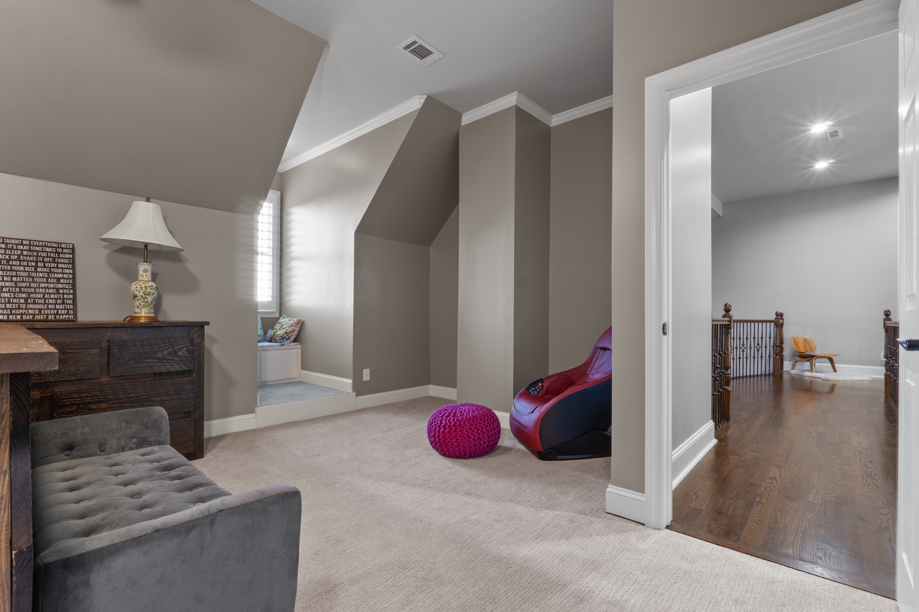 Secondary Bedrooms — photo 5